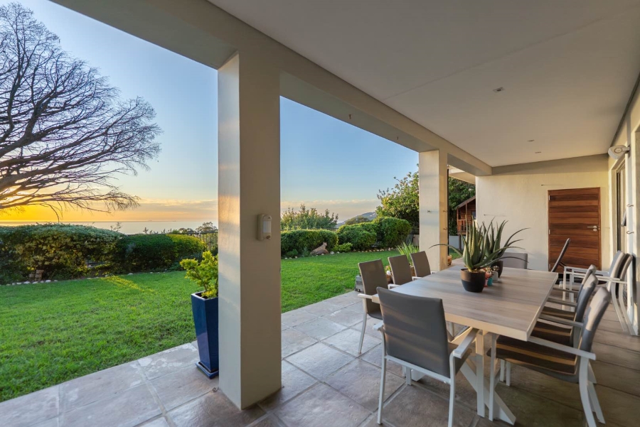 6 Bedroom Property for Sale in Camps Bay Western Cape